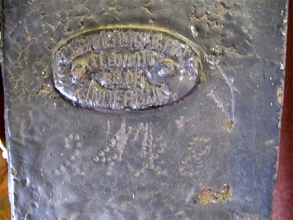 1, Roede 2428, Pot, Erwin Esselink (12-7-2014)Een stuk van de oude Pot-buitenroede (2428), die in 1993 vervangen werd, staat in zaagmolen De Salamander te Leidschendam. | Database Nederlandse molens