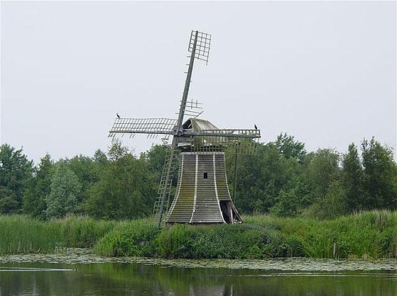 2, Molen 10236 De Geestmermeermolen / De Mearmin (Dokkum), Foto: H. Noot, 25 juni 2006 | Database Nederlandse molens