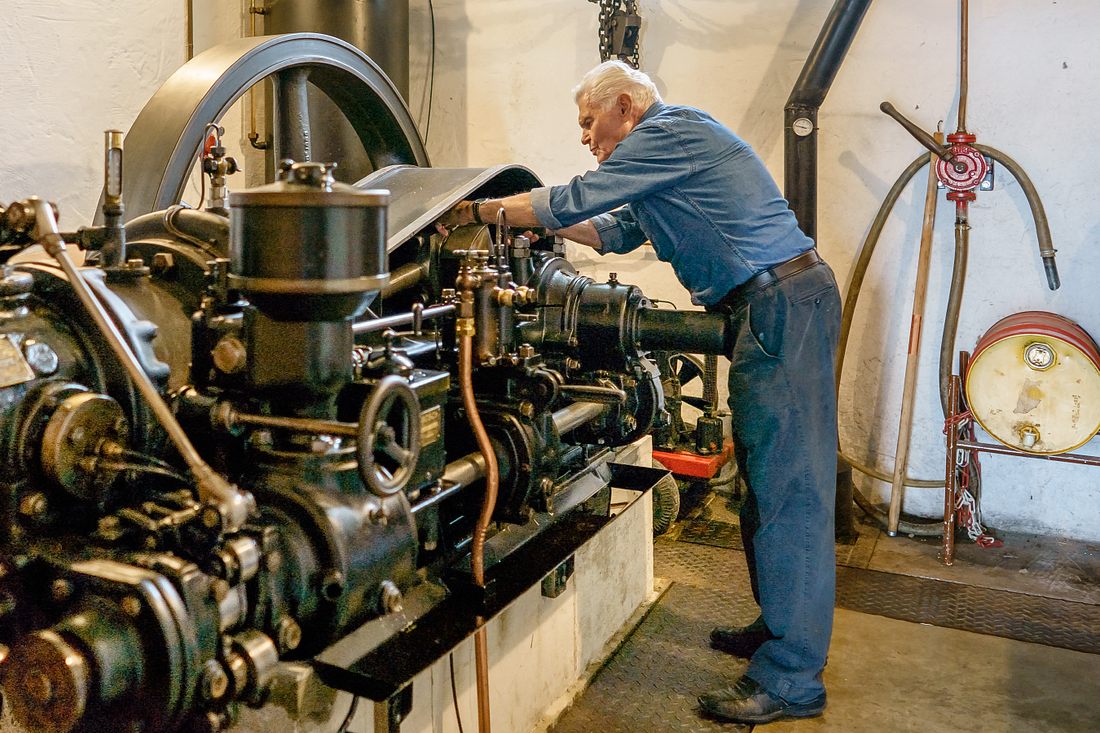 2, Motor 2500, Thomassen, Marcel van Nies (22-7-2017)
 | Database Nederlandse molens