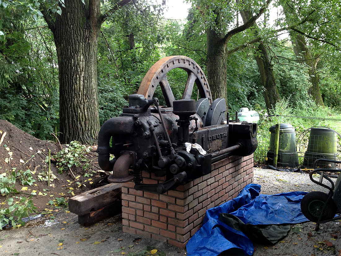 Motor 220551, Deutz, Hubert Simons (27-7-2013) | Database Nederlandse molens