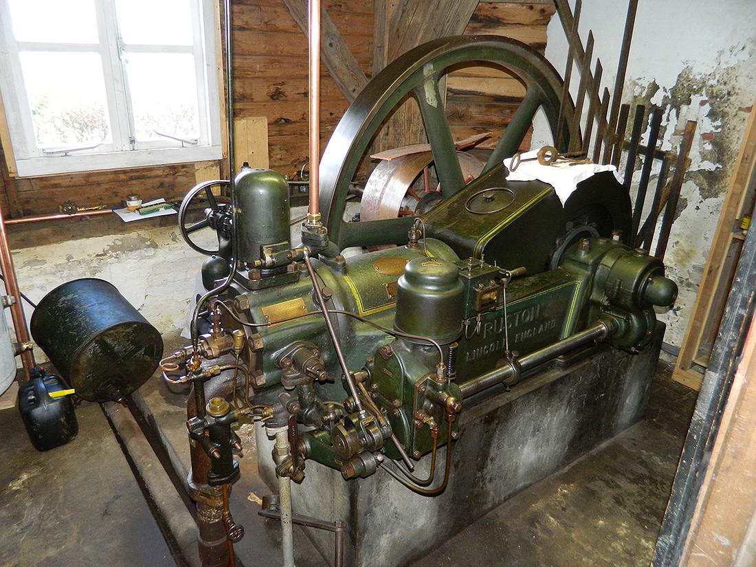 Motor 175312, Ruston & Hornsby, Vincent Mepschen (17-4-2017).Motor voor aandrijving motorkoppel. | Database Nederlandse molens