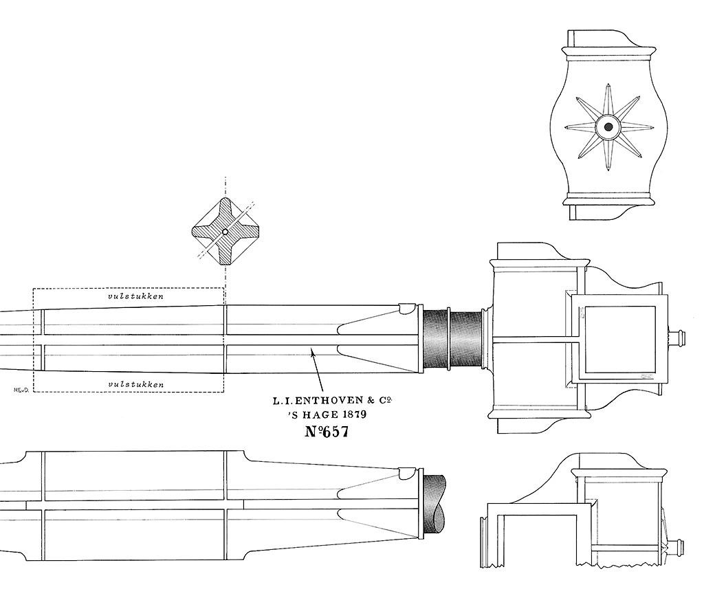 1, As 657, Enthoven & Co, L.I., Martin E. van Doornik (eigen tekening 21-3-1987)Bij andere Enthoven-assen kunnen verbrede middenstukken voorkomen (onder) en de ribben hoekig of afgerond zijn. De punten van de ster op de walpenplaat hebben de vorm van een obelisk, een kenmerk van Enthoven. | Database Nederlandse molens