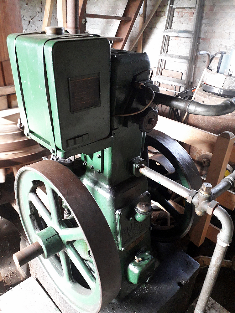 4, Motor 24484, Lister, Bauke Bos (8-9-2018) | Database Nederlandse molens