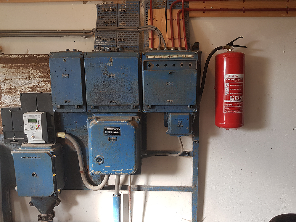 5, Motor A815203, Brown, Boveri & Cie, Pieter Zuijkerbuijk (09-03-2019) | Database Nederlandse molens