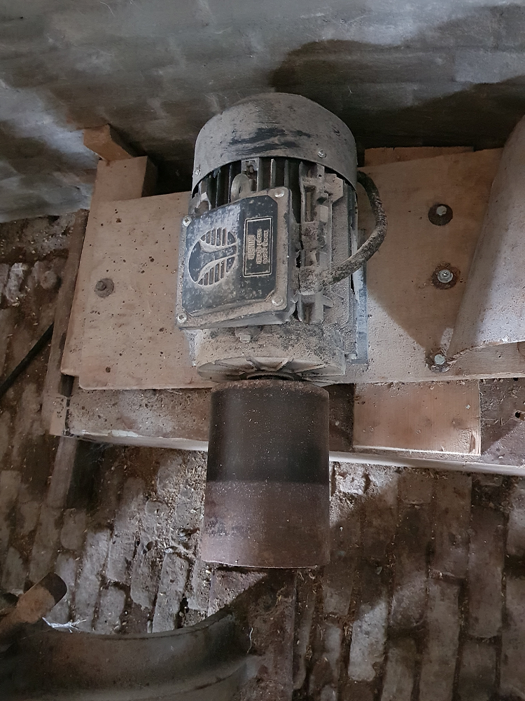 3, Motor 911649, E.M.F. Dordt, Pieter Zuijkerbuijk (23-03-2019) | Database Nederlandse molens