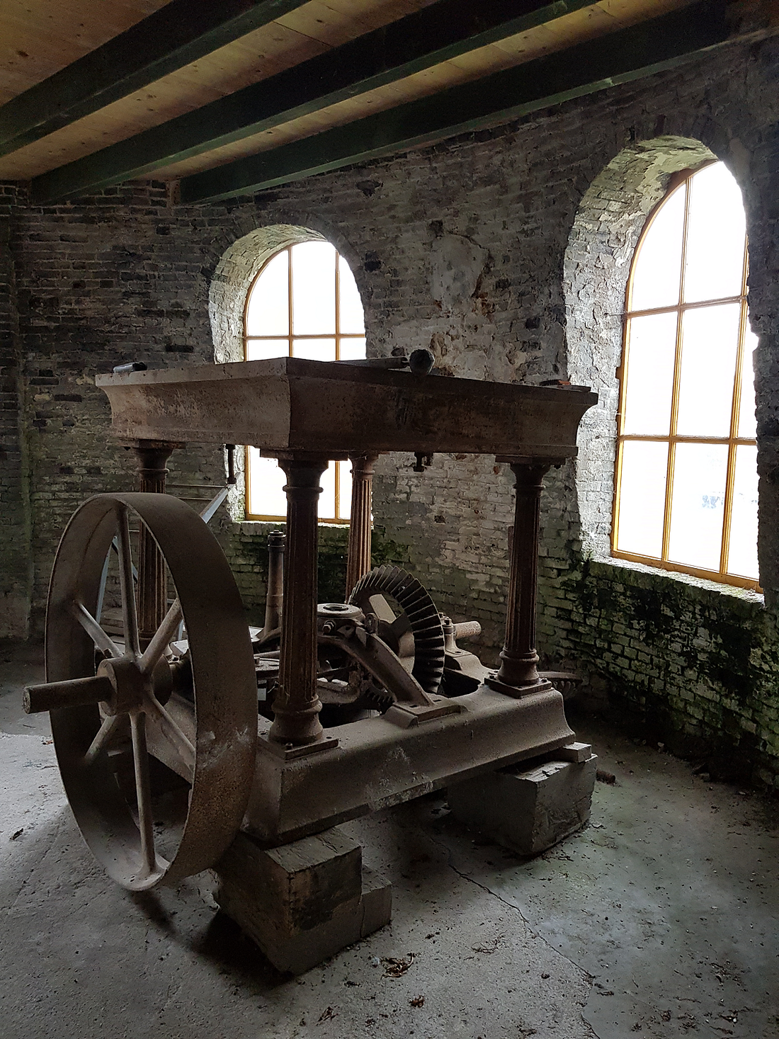 Motor ?, Marshall, Sons & Co., Pieter Zuijkerbuijk (23-03-2019) | Database Nederlandse molens