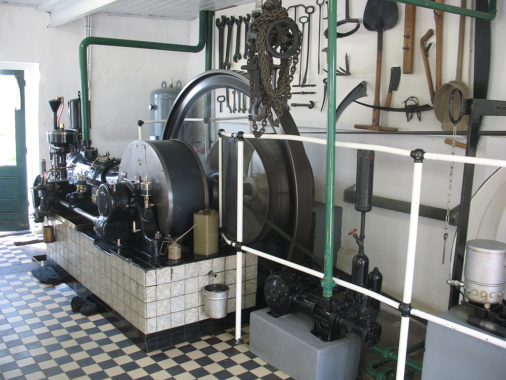 1, Motor 107806, Crossley, Erwin Esselink (26-06-2010) | Database Nederlandse molens